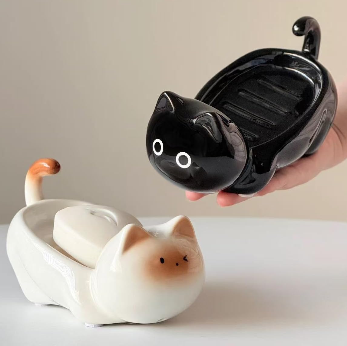 Ceramic Cute Cat Soap Dish 45° Self Draining Tray (Black)