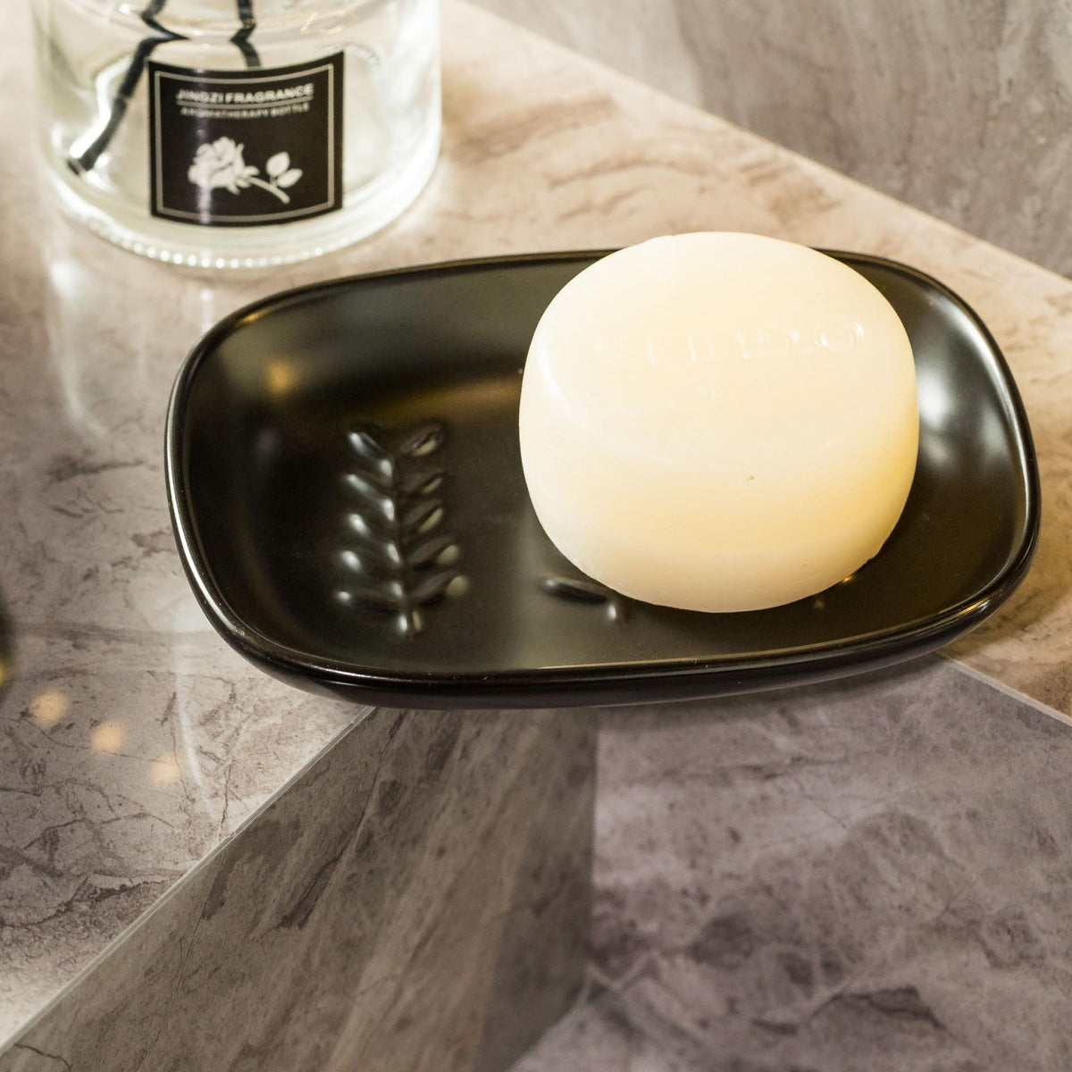 Miamolo Soap Dish Bar Cleaner Dish for Shower, Ceramic Soap Dishes for Large Soap Bar Shampoo or Sponge, Shower Soap Dish Soap Saver Tray for Bathroom Kitchen Sink, Easy to Clean